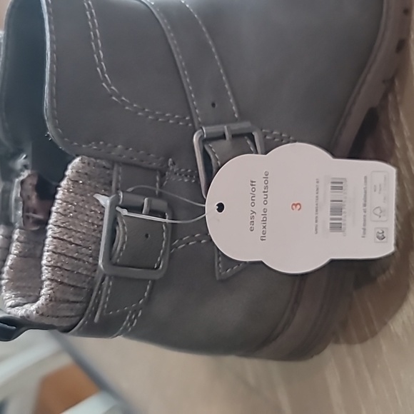 Wonder Nation girls sweater knit boots - Picture 2 of 5